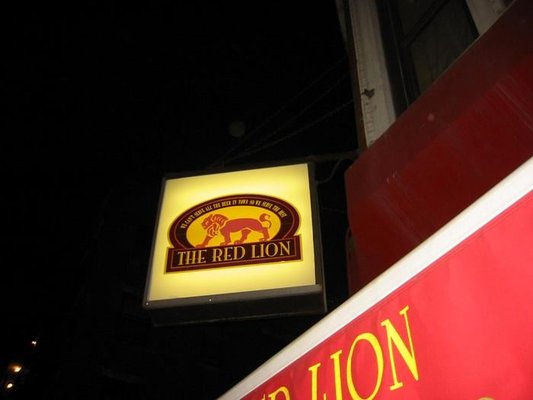 The Red Lion | NYC by null
