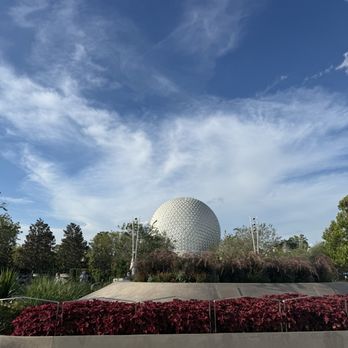 Epcot World Showcase - Amusement Parks Near Me - Orlando, Florida