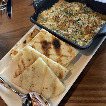 Memoir - Creamed Kale & Bacon Dip - American Near Me - Omaha, Nebraska
