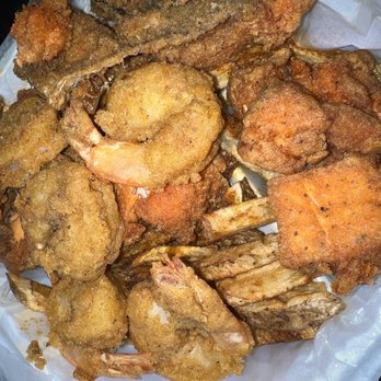Brothers Seafood - Fried Salmon bites with fried shrimp and Cajun fries - Seafood Near Me - New Rochelle, New York Brothers Seafood - Fried Salmon bites with fried shrimp and Cajun fries - Seafood Near Me - New Rochelle, New York