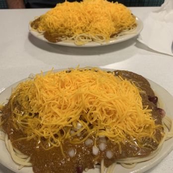 Blue Ash Chili - 5 way with "light cheese" - Breakfast & Brunch Near Me - Cincinnati, Ohio