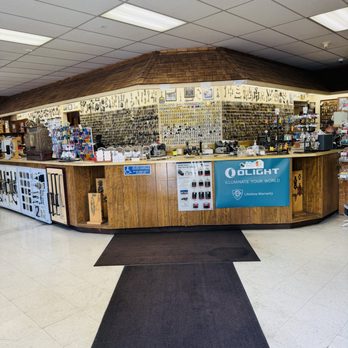 San Mateo Lock Works - Inside - Keys & Locksmiths Near Me - San Mateo, California San Mateo Lock Works - Inside - Keys & Locksmiths Near Me - San Mateo, California