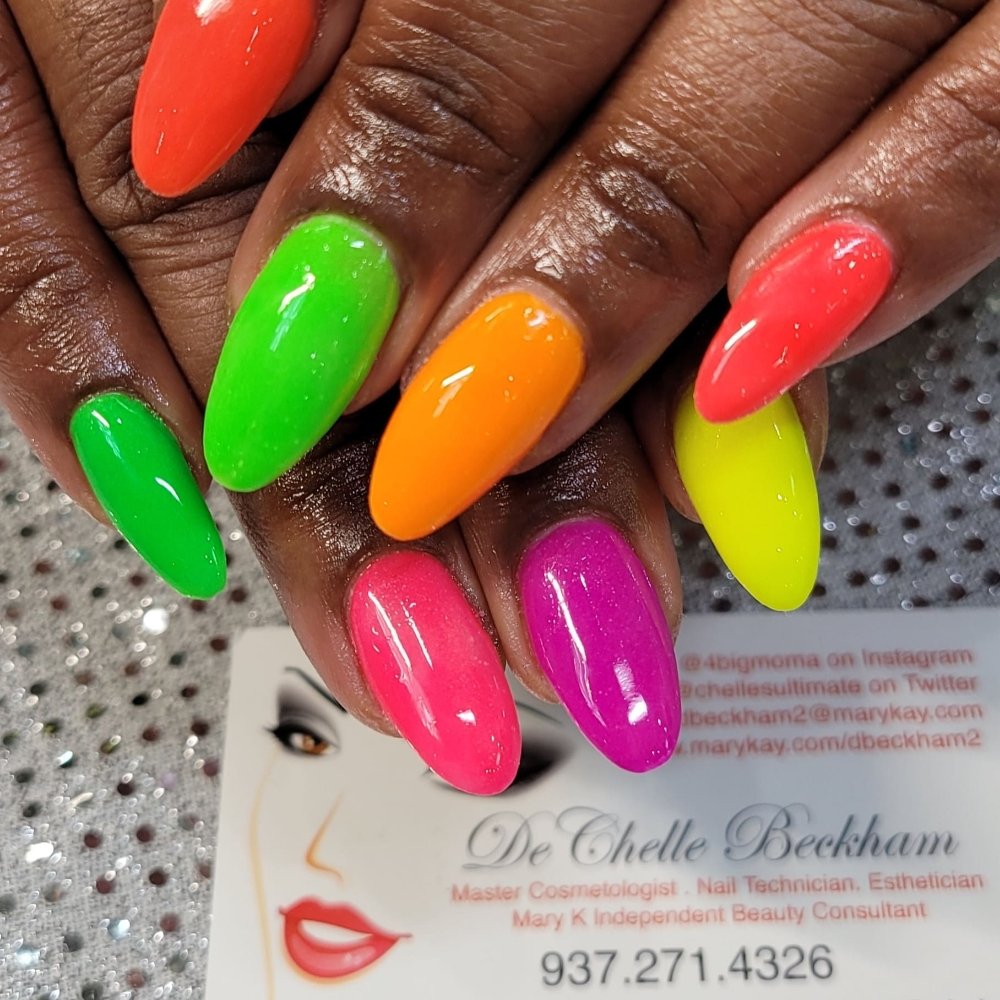 CHELLE’S ULTIMATE SALON & SPA 51 Photos 539 W Commerce St, Dallas