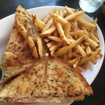 Longfellow Grill - Tuna melt with fries - American Near Me - Minneapolis, Minnesota