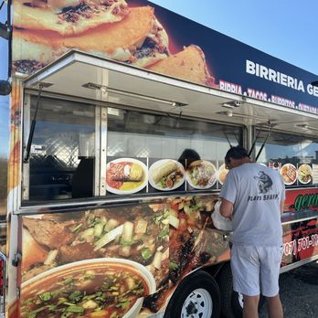 Birriera gera - Great service, very friendly. - Food Trucks Near Me - Fairfield, California