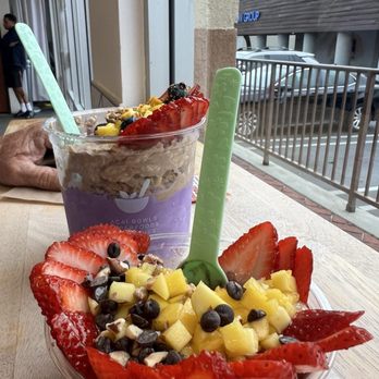 Acai Joint - Juice Bars & Smoothies Near Me - Rowland Heights, California