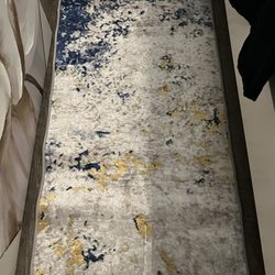 Big Lots - Rug Runner