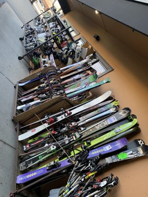 Bobos Ski Board And Patio 50 Photos 173 Reviews Snowboard S 475 E Moana Ln Reno Nv United States Phone Number Yelp Bobos Ski Board And Patio 50 Photos, Bobos Patio Furniture Reno