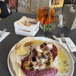 ARTE - Insalata del mare.  yum!!