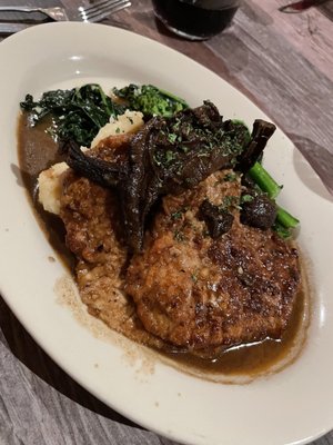 Red, White and Basil by null