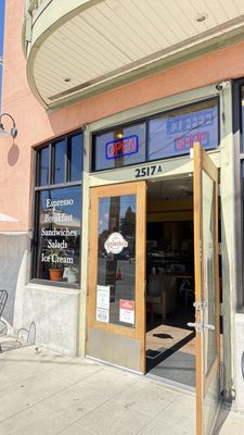 Helacio's Deli & Cafe by null