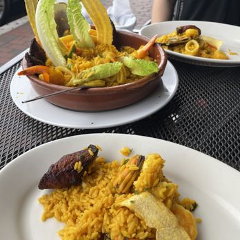 El Cristo Restaurant - Seafood Paella ( Cuban style ) - Cuban Near Me - MIAMI, Florida El Cristo Restaurant - Seafood Paella ( Cuban style ) - Cuban Near Me - MIAMI, Florida