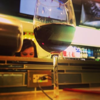 revive 21 - Delayed flight= Pinot noir - Sports Bars Near Me - Philadelphia, Pennsylvania revive 21 - Delayed flight= Pinot noir - Sports Bars Near Me - Philadelphia, Pennsylvania