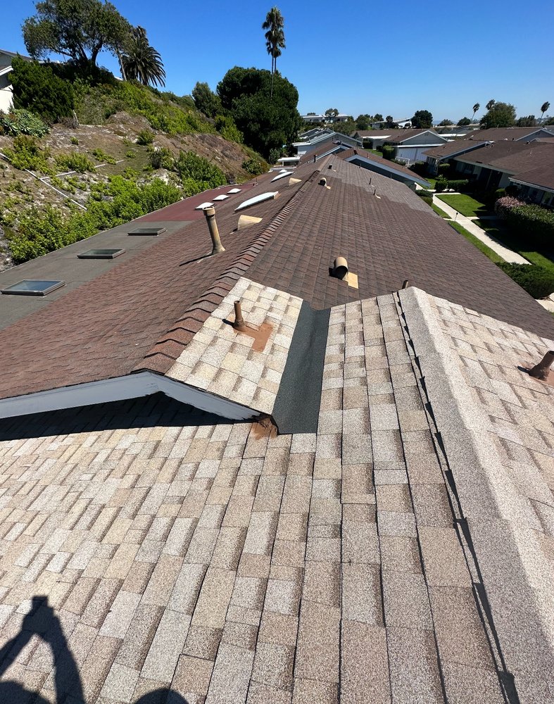 Slide of Leyva's Roofing & Services