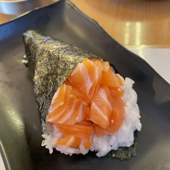 Tengoku Sushi - Salmon hand roll - Japanese Near Me - Henderson, Nevada Tengoku Sushi - Salmon hand roll - Japanese Near Me - Henderson, Nevada