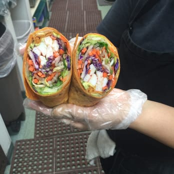 Sara's Deli - Delis Near Me - Irving, Texas