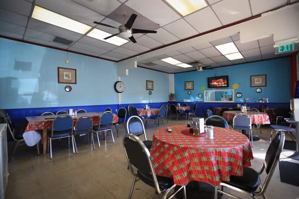Sagmani's Restaurant by null