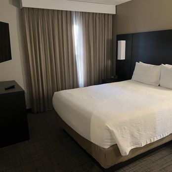 Residence Inn Phoenix Glendale - Bedroom - Hotels Near Me - Glendale, Arizona Residence Inn Phoenix Glendale - Bedroom - Hotels Near Me - Glendale, Arizona