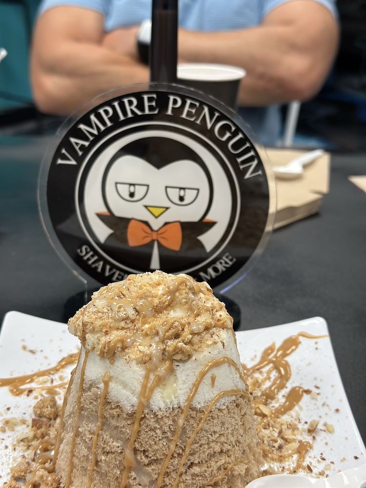 Vampire Penguin Logo