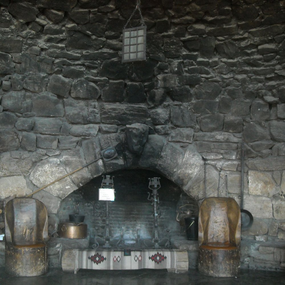 Hermits Rest Snack Bar - Hermit's Rest Fireplace - Restaurants Near Me - Grand Canyon, Arizona Hermits Rest Snack Bar - Hermit's Rest Fireplace - Restaurants Near Me - Grand Canyon, Arizona