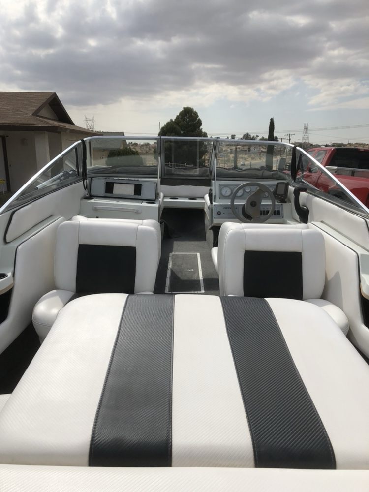 Dolphin Mobile Wash Detailing