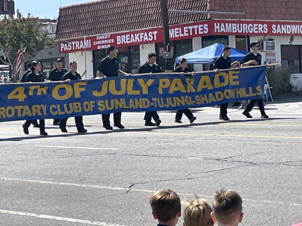 SUNLANDTUJUNGA JULY 4TH PARADE Updated November 2024 Los Angeles