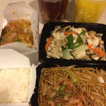 Great Wall - Moo goo gai pan, shrimp lo mein, shrimp fried rice, egg drop and wonton soups, steamed rice - Chinese Near Me - Houston, Texas Great Wall - Moo goo gai pan, shrimp lo mein, shrimp fried rice, egg drop and wonton soups, steamed rice - Chinese Near Me - Houston, Texas