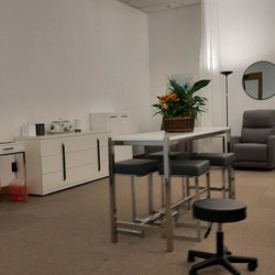 Thrive Infusion - Infusion room from my chair
