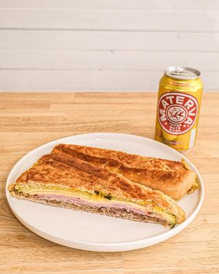 Tico's Cafetería by null