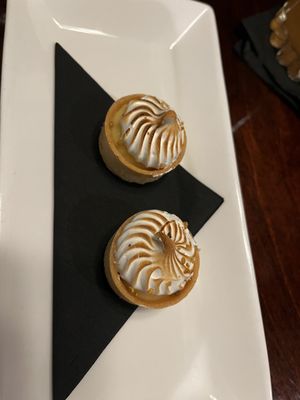 Zoes Steak & Seafood by null