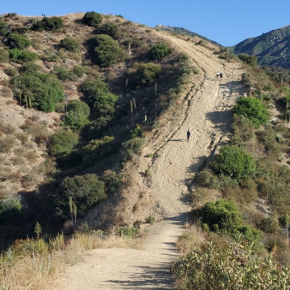 Veterans Memorial Park - 2nd hill - Parks Near Me - Sylmar, California Veterans Memorial Park - 2nd hill - Parks Near Me - Sylmar, California