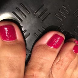 Wrinkled pedicure, just hours after it occurred. Owner refuses to even read my email about my experience or look at pictures or ANYTHING. Wrinkled pedicure, just hours after it occurred. Owner refuses to even read my email about my experience or look at pictures or ANYTHING.