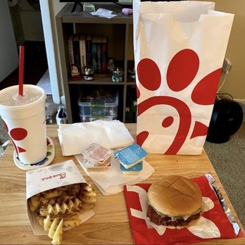 Chick-fil-A - Fast Food Near Me - Lakeland, Florida Chick-fil-A - Fast Food Near Me - Lakeland, Florida