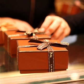 La Maison du Chocolat - Beautiful packages - Chocolatiers & Shops Near Me La Maison du Chocolat - Beautiful packages - Chocolatiers & Shops Near Me