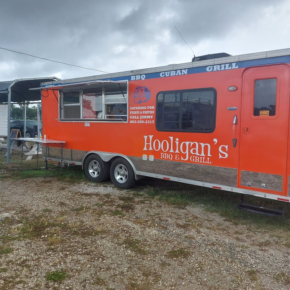 Hooligan's BBQ Pit and Cuban food - Hooligan's food truck with BBQ pit on the side - Food Trucks Near Me - Lake Wales, Florida Hooligan's BBQ Pit and Cuban food - Hooligan's food truck with BBQ pit on the side - Food Trucks Near Me - Lake Wales, Florida