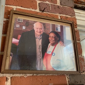 Lockett's Kuntry Cooking - Soul Food Near Me - Culloden, Georgia