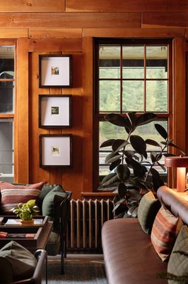 LOGE Glacier by null