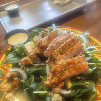 Legacy Cafe - Spinach salad w chicken - Cafes Near Me - Taos, New Mexico