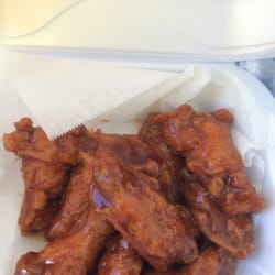 Wing's On Fire - Barbecue chicken yooooooooooooooo
