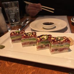 Pressed tuna sushi Pressed tuna sushi