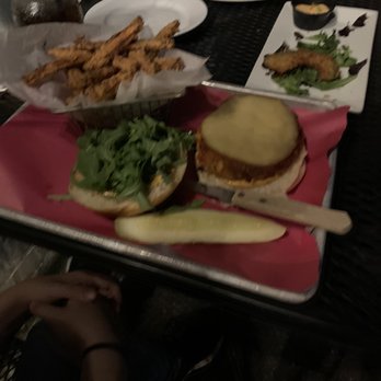 American Beauty Bistro - Bistro Burger - New American Near Me - Massapequa, New York