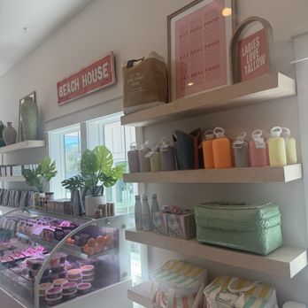 Real and Raw 30A - Inside - Organic Stores Near Me - Santa Rosa Beach, Florida Real and Raw 30A - Inside - Organic Stores Near Me - Santa Rosa Beach, Florida