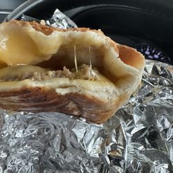 The Wrapper - Empty gyro pretzels