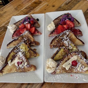 Batter & Berries - French Toast Flight - Breakfast & Brunch Near Me - Chicago, Illinois
