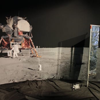 Verkehrshaus der Schweiz - Moon landing reproduction. - Museums Near Me - Luzern, LU