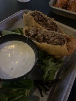 Costello's Tavern by null