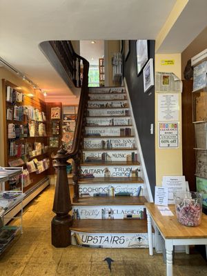 Edgartown Books by null