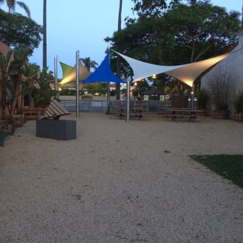 Carpinteria Arts Center - Awesome at night - Community Service/Non-Profit Near Me - Carpinteria, California