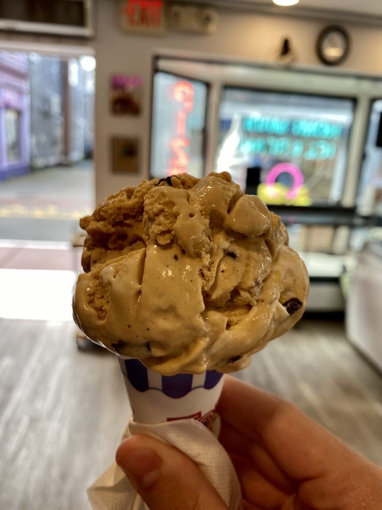 TWISTED PIZZA AND ICE CREAM 56 Photos & 141 Reviews 293 Commercial