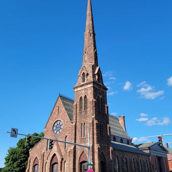 Dollinger's Motor Inn - Check out the red sandstone churches in downtown Albion. - Hotels Near Me - Albion, New York Dollinger's Motor Inn - Check out the red sandstone churches in downtown Albion. - Hotels Near Me - Albion, New York